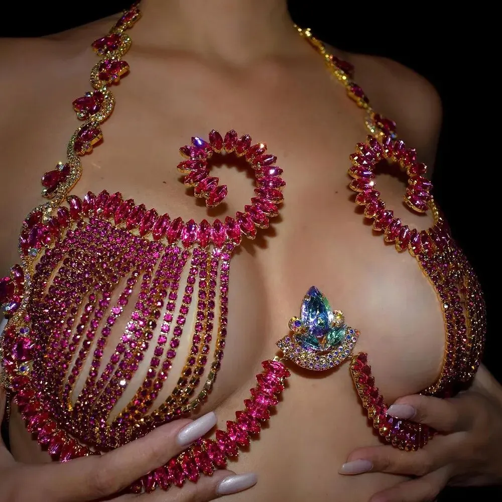 Rave Pink Crystal Chest Bracke - Body Jewelry Chest 리뷰 및 가격
